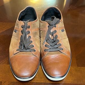 Kenneth Cole Brown Leather Sneakers size 11M